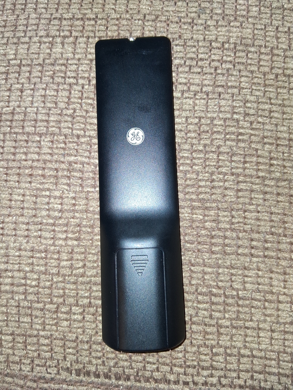 Universal Silver TV Remote Control - Multi-Device Media Remote - Picture 2 of 2